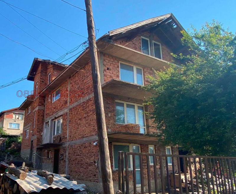 Продава КЪЩА, област Монтана, гр. Берковица • 35000 € • 91824844 1 — Holmes.bg Продава КЪЩА, област Монтана, гр. Берковица • 35000 € • 91824844 1