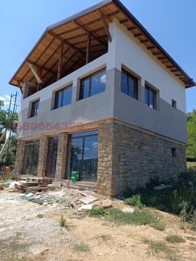 Обява Продава КЪЩА,с. Враниловци, област Габрово