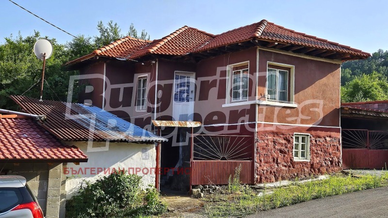 Продава КЪЩА, област Велико Търново, с. Дедина • 37000 € • 34600050 1 — Holmes.bg Продава КЪЩА, област Велико Търново, с. Дедина • 37000 € • 34600050 1