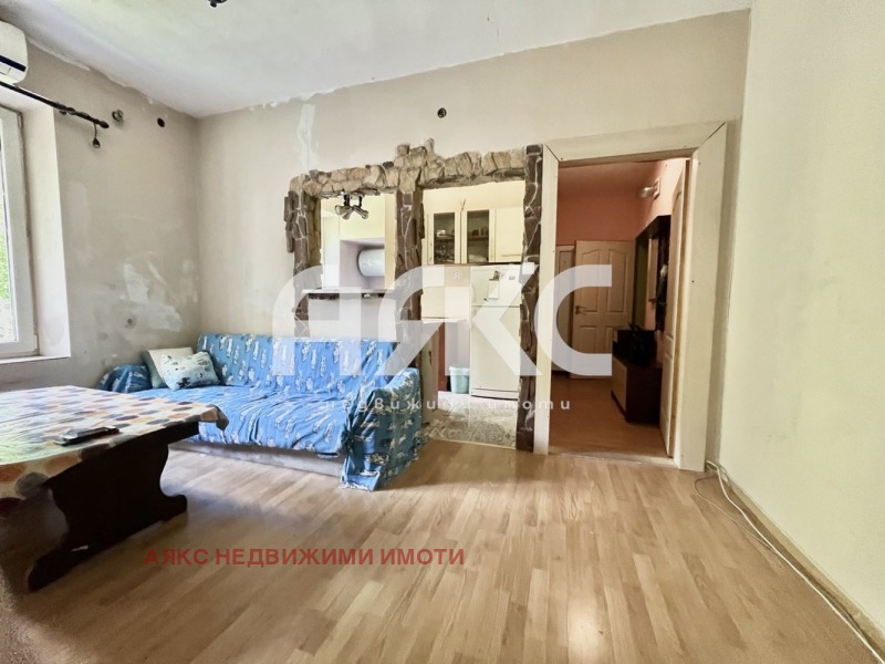 Продава 2-СТАЕН, град София, Красна поляна 1 • 90000 € / 176024.70 лв. • 46813034 1 — Holmes.bg Продава 2-СТАЕН, град София, Красна поляна 1 • 90000 € / 176024.70 лв. • 46813034 1