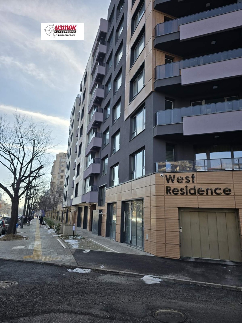 Продава 3-СТАЕН, град София, Разсадника • 303000 € / 592616.49 лв. • 94707841 1 — Holmes.bg Продава 3-СТАЕН, град София, Разсадника • 303000 € / 592616.49 лв. • 94707841 1