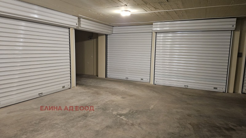 Продава ГАРАЖ, ПАРКОМЯСТО, град Стара Загора, Три чучура - център • 28070 € / 54900.15 лв. • 83415341 1 — Holmes.bg Продава ГАРАЖ, ПАРКОМЯСТО, град Стара Загора, Три чучура - център • 28070 € / 54900.15 лв. • 83415341 1