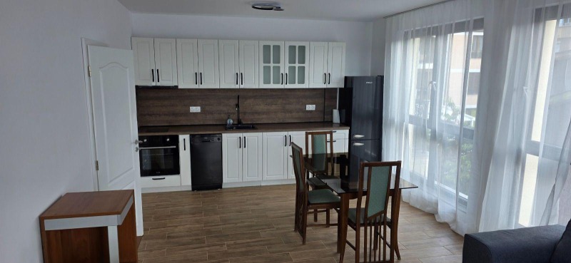 Под наем 3-СТАЕН, град София, Редута • 900 € / 1760.25 лв. • 81948273 1 — Holmes.bg Под наем 3-СТАЕН, град София, Редута • 900 € / 1760.25 лв. • 81948273 1