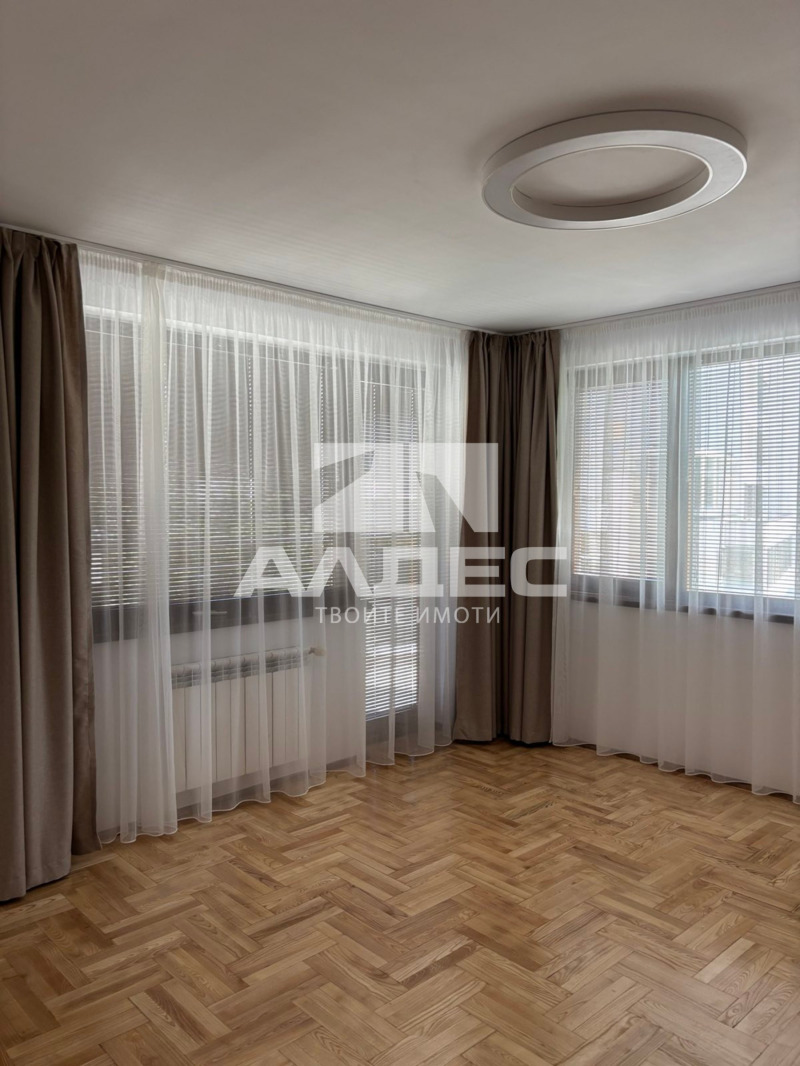 Под наем ОФИС, град София, Лозенец • 770 € / 1505.99 лв. • 46504521 1 — Holmes.bg Под наем ОФИС, град София, Лозенец • 770 € / 1505.99 лв. • 46504521 1