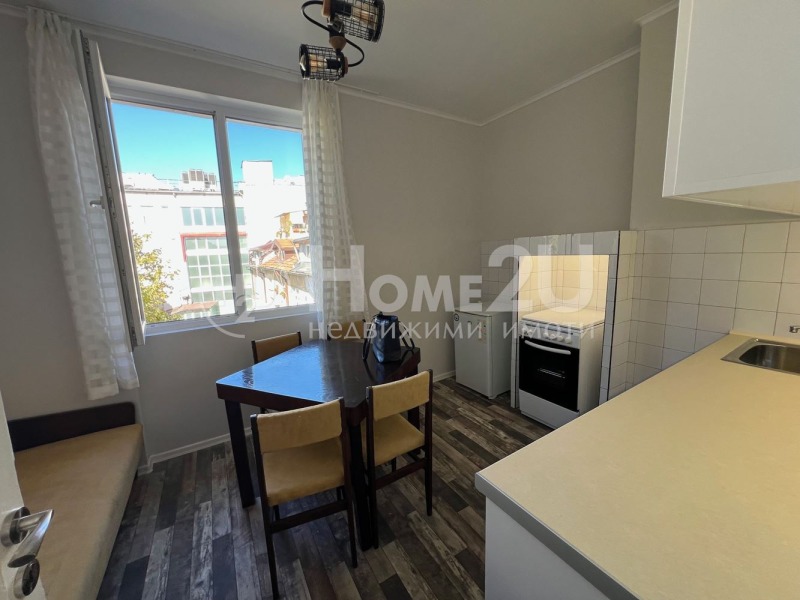 Под наем 3-СТАЕН, град Варна, Център • 750 € / 1466.87 лв. • 83827076 1 — Holmes.bg Под наем 3-СТАЕН, град Варна, Център • 750 € / 1466.87 лв. • 83827076 1