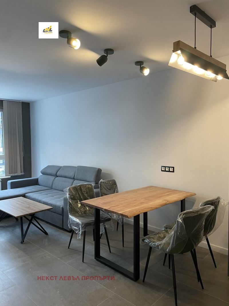 Под наем 2-СТАЕН, град София, Кръстова вада • 699 € • 10524838 1 — Holmes.bg Под наем 2-СТАЕН, град София, Кръстова вада • 699 € • 10524838 1