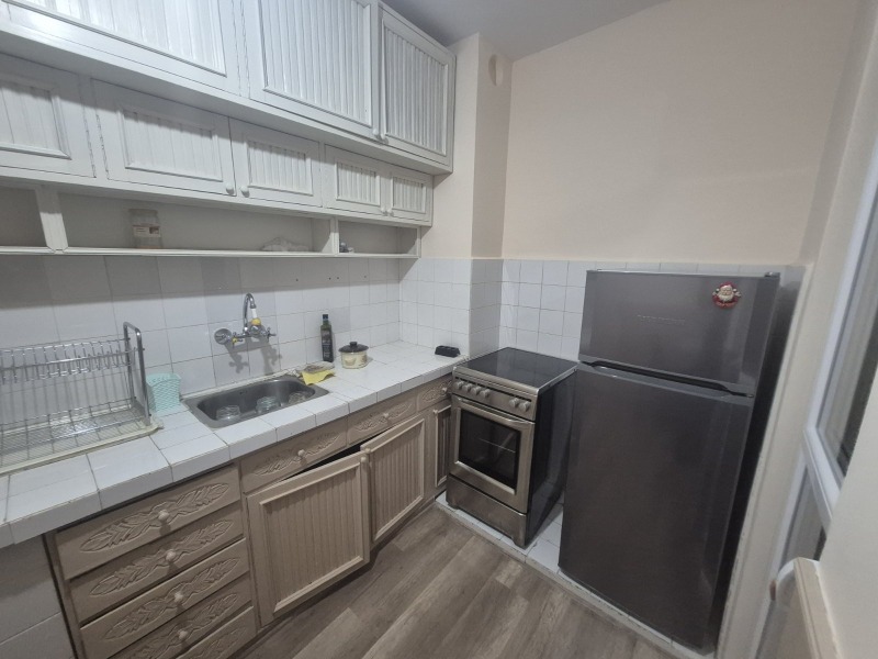 Под наем 3-СТАЕН, град Плевен, Дружба 3 • 500 лв. / 255.65 € • 59431543 1 — Holmes.bg Под наем 3-СТАЕН, град Плевен, Дружба 3 • 500 лв. / 255.65 € • 59431543 1