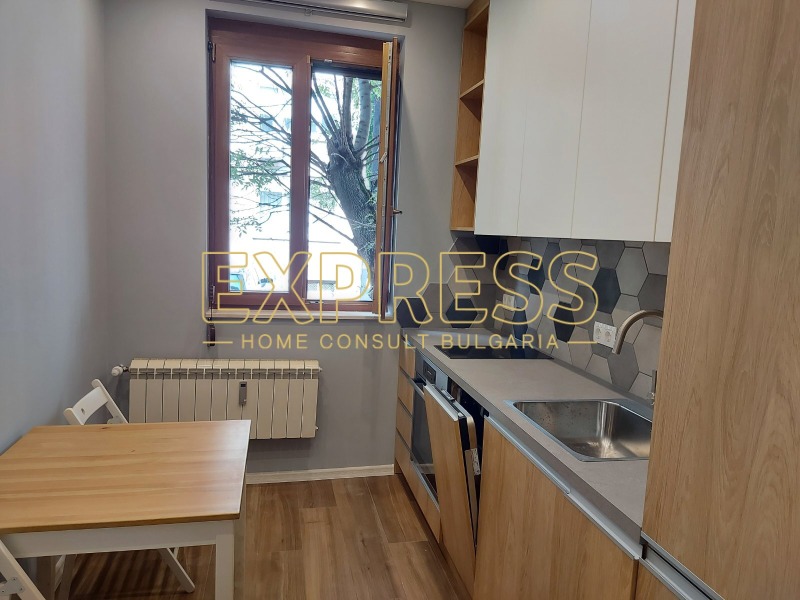 Под наем 1-СТАЕН, град София, Център • 550 € / 1075.71 лв. • 62428231 1 — Holmes.bg Под наем 1-СТАЕН, град София, Център • 550 € / 1075.71 лв. • 62428231 1