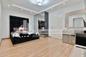 Обява Дава под наем 3-СТАЕН,град Пловдив, Център>