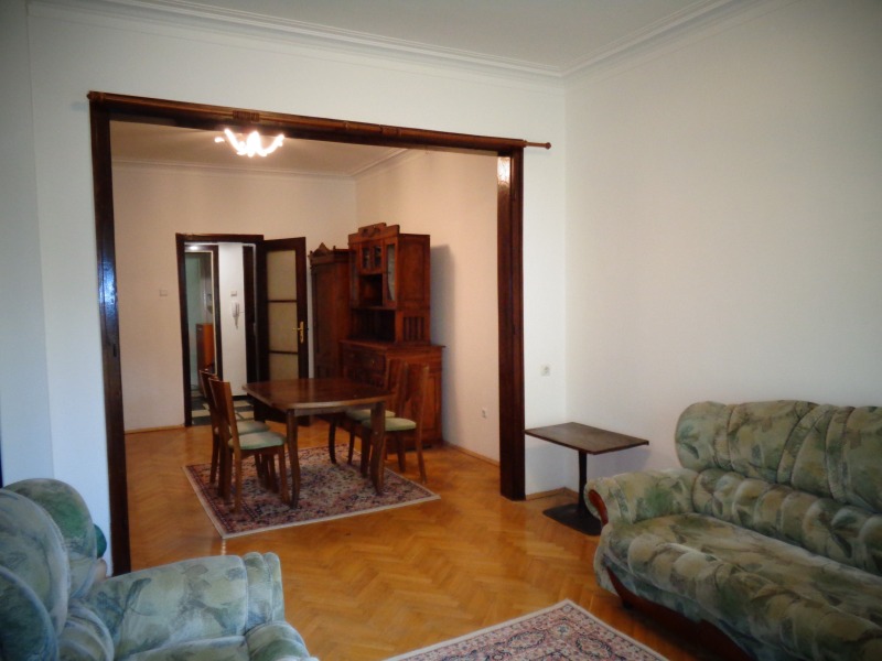 Под наем 3-СТАЕН, град София, Оборище • 795 € / 1554.88 лв. • 20118621 1 — Holmes.bg Под наем 3-СТАЕН, град София, Оборище • 795 € / 1554.88 лв. • 20118621 1