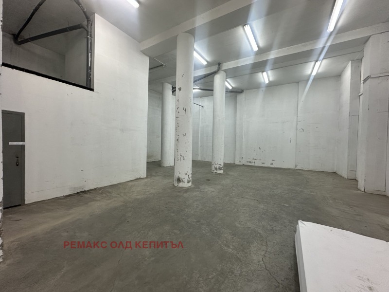 Под наем СКЛАД, град Велико Търново, Център • 1270 € / 2483.90 лв. • 12129917 1 — Holmes.bg Под наем СКЛАД, град Велико Търново, Център • 1270 € / 2483.90 лв. • 12129917 1
