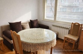 Обява Дава под наем 4-СТАЕН,град Варна, Център