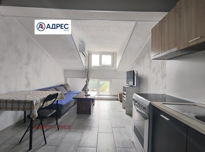Под наем 1-СТАЕН, град Русе, Дружба 1 • 200 € / 391.17 лв. • 35819251 1 — Holmes.bg Под наем 1-СТАЕН, град Русе, Дружба 1 • 200 € / 391.17 лв. • 35819251 1