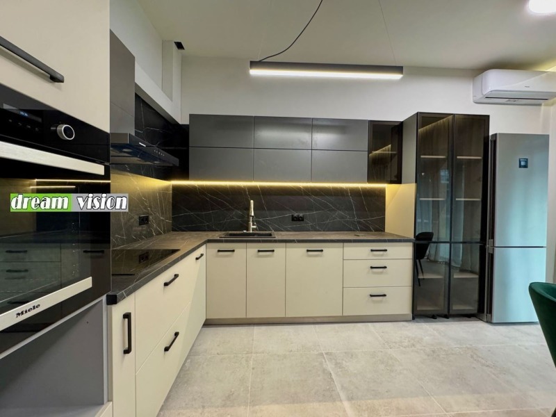 Под наем 3-СТАЕН, град София, Кръстова вада • 1900 € / 3716.08 лв. • 50368452 1 — Holmes.bg Под наем 3-СТАЕН, град София, Кръстова вада • 1900 € / 3716.08 лв. • 50368452 1