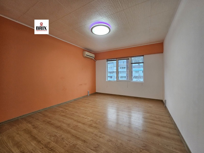 Под наем 3-СТАЕН, град Русе, Дружба 3 • 300 € / 586.75 лв. • 37900883 1 — Holmes.bg Под наем 3-СТАЕН, град Русе, Дружба 3 • 300 € / 586.75 лв. • 37900883 1