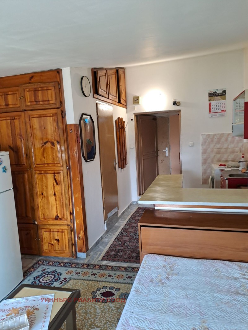 Под наем 1-СТАЕН, град София, Левски Г • 250 € / 488.96 лв. • 79160027 1 — Holmes.bg Под наем 1-СТАЕН, град София, Левски Г • 250 € / 488.96 лв. • 79160027 1