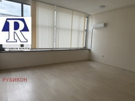 Дава под наем Офис, град Пловдив
