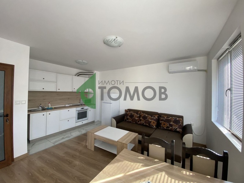 Под наем 2-СТАЕН, град Шумен, Гривица • 700 лв. / 357.90 € • 92405492 1 — Holmes.bg Под наем 2-СТАЕН, град Шумен, Гривица • 700 лв. / 357.90 € • 92405492 1