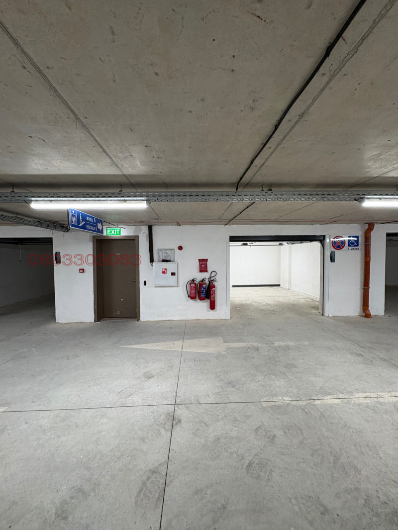 Под наем ГАРАЖ, ПАРКОМЯСТО, град София, Младост 4 • 150 € • 36220995 1 — Holmes.bg Под наем ГАРАЖ, ПАРКОМЯСТО, град София, Младост 4 • 150 € • 36220995 1