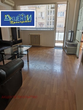 Обява Дава под наем 3-СТАЕН,град Велико Търново, Център>