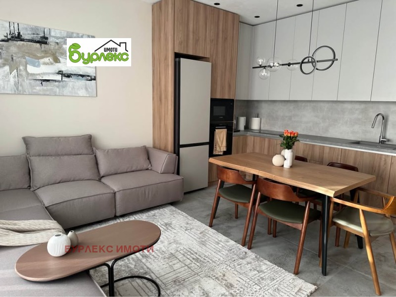 Под наем 3-СТАЕН, град Варна, м-т Ален мак • 900 € / 1760.25 лв. • 94967585 1 — Holmes.bg Под наем 3-СТАЕН, град Варна, м-т Ален мак • 900 € / 1760.25 лв. • 94967585 1