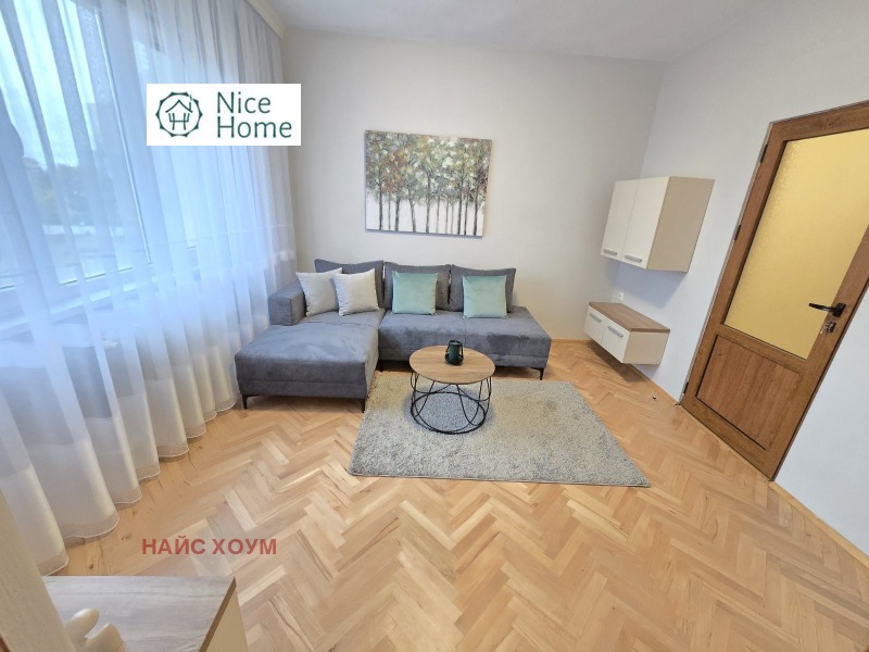 Под наем 3-СТАЕН, град София, Център • 999 € / 1953.87 лв. • 67364769 1 — Holmes.bg Под наем 3-СТАЕН, град София, Център • 999 € / 1953.87 лв. • 67364769 1