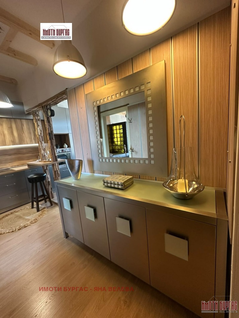 Под наем 2-СТАЕН, град Бургас, Център • 600 € • 17041613 1 — Holmes.bg Под наем 2-СТАЕН, град Бургас, Център • 600 € • 17041613 1