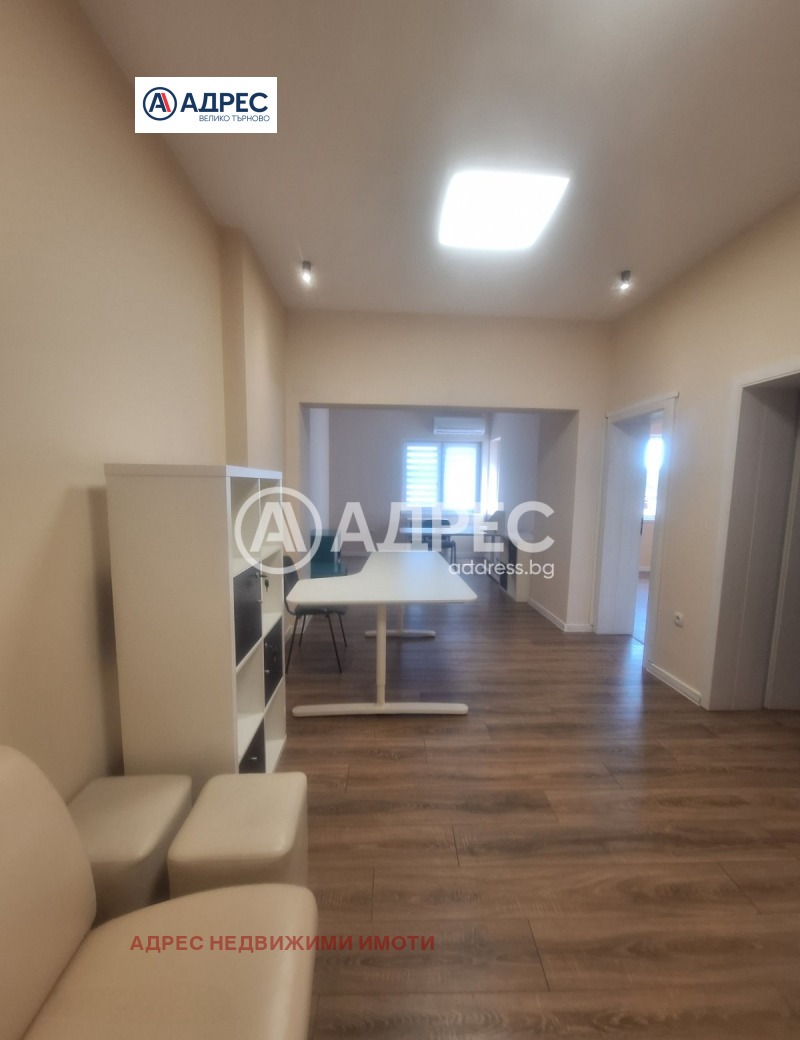 Под наем ЕТАЖ ОТ КЪЩА, град Велико Търново, Център • 600 € • 86867602 1 — Holmes.bg Под наем ЕТАЖ ОТ КЪЩА, град Велико Търново, Център • 600 € • 86867602 1