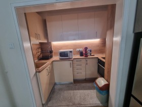 Обява Дава под наем 2-СТАЕН,град Варна, Център>