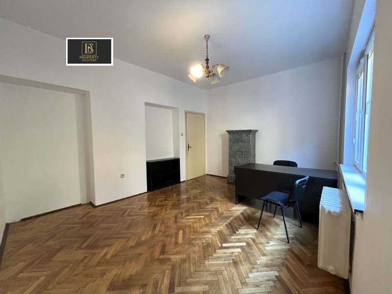Под наем 2-СТАЕН, град София, Център • 600 € • 25841867 1 — Holmes.bg Под наем 2-СТАЕН, град София, Център • 600 € • 25841867 1