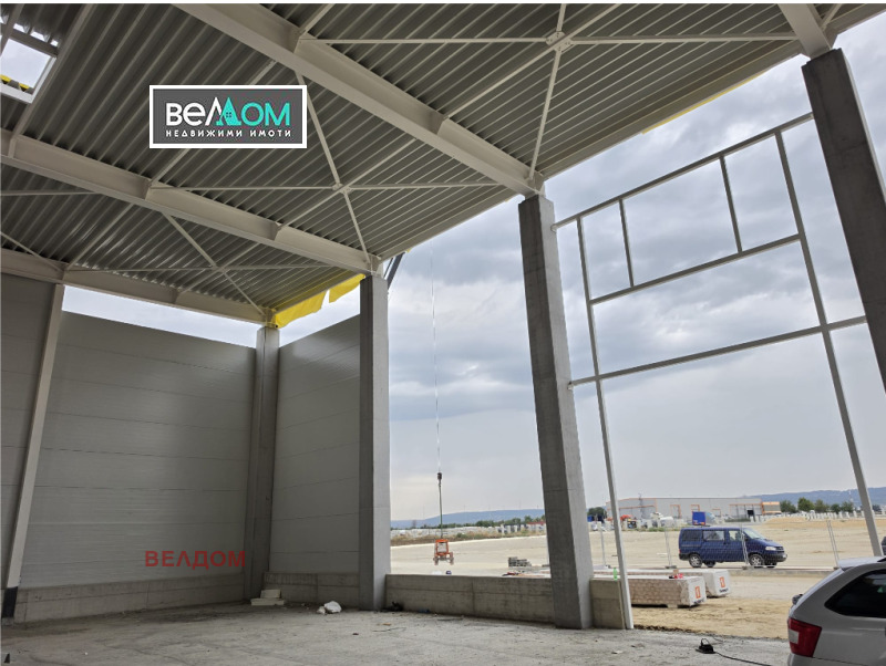 Под наем СКЛАД, град Варна, Западна промишлена зона • 6000 € • 39563147 1 — Holmes.bg Под наем СКЛАД, град Варна, Западна промишлена зона • 6000 € • 39563147 1