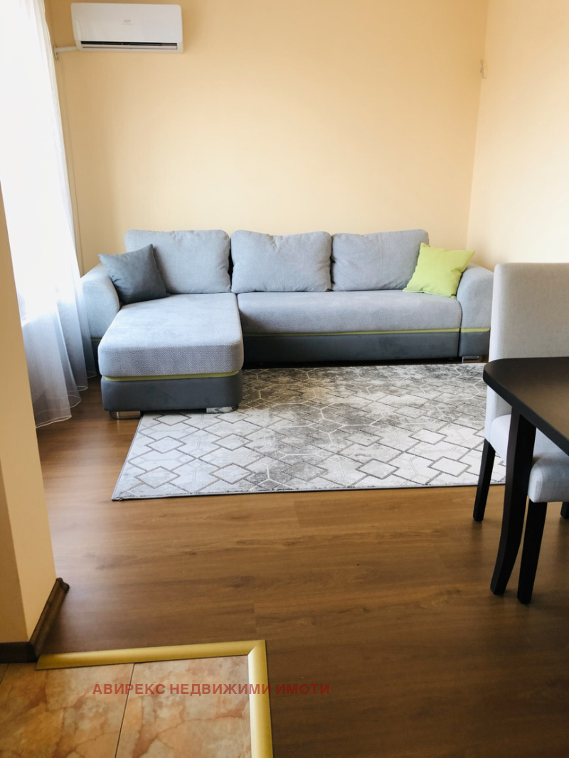 Под наем 3-СТАЕН, град Пловдив, Кършияка • 550 € • 44844316 1 — Holmes.bg Под наем 3-СТАЕН, град Пловдив, Кършияка • 550 € • 44844316 1