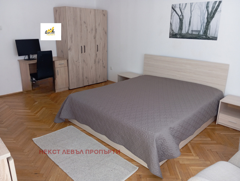 Под наем 2-СТАЕН, град София, Център • 850 € / 1662.46 лв. • 68782674 1 — Holmes.bg Под наем 2-СТАЕН, град София, Център • 850 € / 1662.46 лв. • 68782674 1