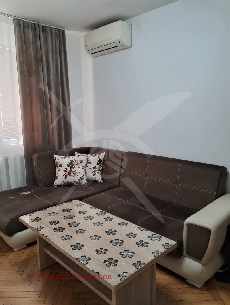 Под наем 3-СТАЕН, град Пловдив, Захарна фабрика • 450 € / 880.12 лв. • 72720815 1 — Holmes.bg Под наем 3-СТАЕН, град Пловдив, Захарна фабрика • 450 € / 880.12 лв. • 72720815 1