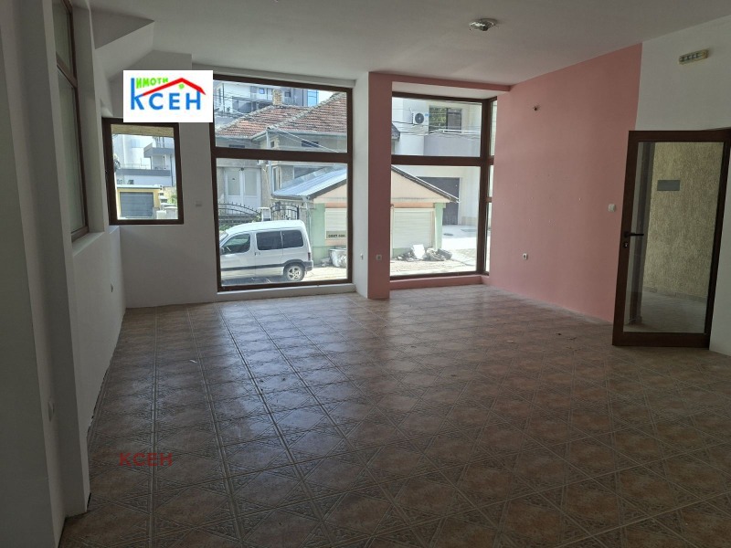 Под наем МАГАЗИН, град Търговище, Вароша • 250 € • 51564107 1 — Holmes.bg Под наем МАГАЗИН, град Търговище, Вароша • 250 € • 51564107 1