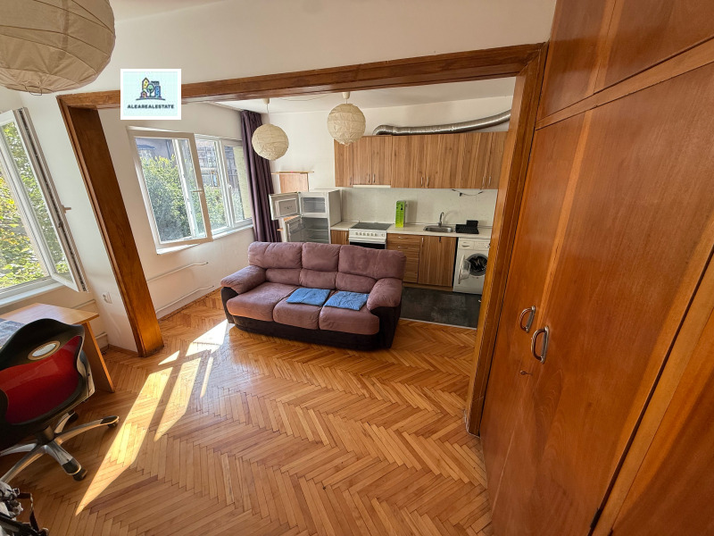 Под наем 2-СТАЕН, град София, Център • 480 € • 85470998 1 — Holmes.bg Под наем 2-СТАЕН, град София, Център • 480 € • 85470998 1