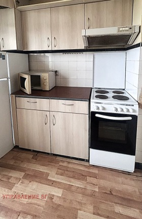 Обява Дава под наем 3-СТАЕН,град София, Гео Милев