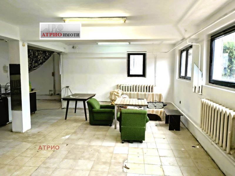 Дава под наем 2-стаен град София , в.з.Киноцентъра 3 част , 90 кв.м | 38978654 — Imoti.info Дава под наем 2-стаен град София , в.з.Киноцентъра 3 част , 90 кв.м | 38978654