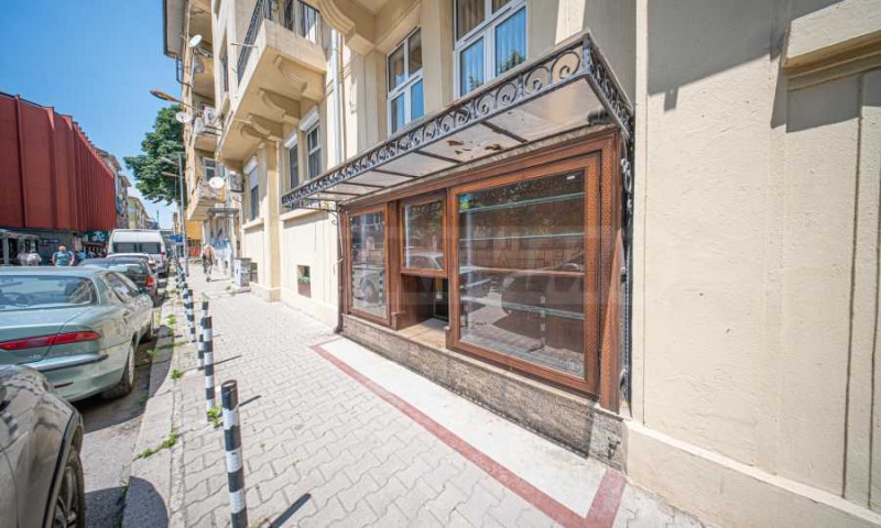 Под наем МАГАЗИН, град София, Център • 1250 € / 2444.79 лв. • 18802515 1 — Holmes.bg Под наем МАГАЗИН, град София, Център • 1250 € / 2444.79 лв. • 18802515 1