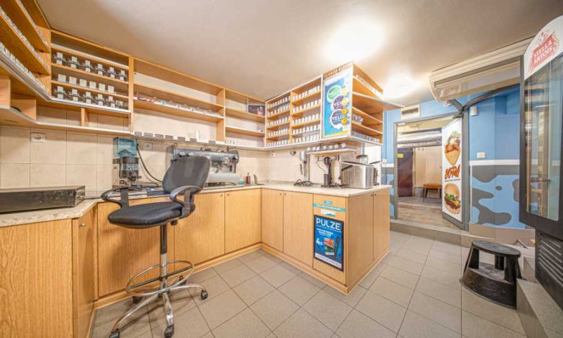 Под наем МАГАЗИН, град София, Център • 900 € • 18802515 1 — Holmes.bg Под наем МАГАЗИН, град София, Център • 900 € • 18802515 1