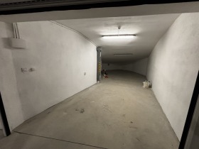 ГАРАЖ, ПАРКОМЯСТО, 30 m2 - Holmes.bg ГАРАЖ, ПАРКОМЯСТО, 30 m2