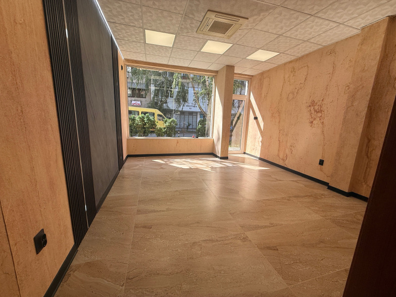 Под наем ОФИС, град Русе, Център • 350 € • 73577195 1 — Holmes.bg Под наем ОФИС, град Русе, Център • 350 € • 73577195 1