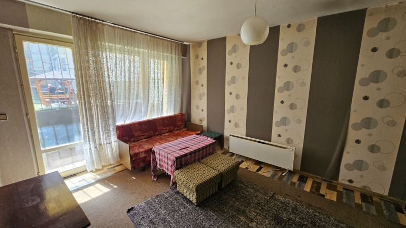 Под наем 2-СТАЕН, град Разград, Орел • 180 € / 352.05 лв. • 77054908 1 — Holmes.bg Под наем 2-СТАЕН, град Разград, Орел • 180 € / 352.05 лв. • 77054908 1