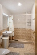 Под наем 2-СТАЕН, град Варна, Център • 750 € • 58021256 6 — Holmes.bg Под наем 2-СТАЕН, град Варна, Център • 750 € • 58021256 6
