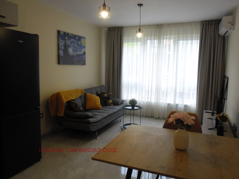 Под наем 2-СТАЕН, град София, Света Троица • 649 € / 1269.33 лв. • 42256718 1 — Holmes.bg Под наем 2-СТАЕН, град София, Света Троица • 649 € / 1269.33 лв. • 42256718 1