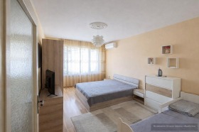 Обява Дава под наем 3-СТАЕН,град Варна, Левски 1