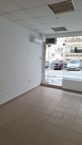 Под наем МАГАЗИН, град Варна, Левски 1 • 260 € / 508.52 лв. • 53624261 6 — Holmes.bg Под наем МАГАЗИН, град Варна, Левски 1 • 260 € / 508.52 лв. • 53624261 6