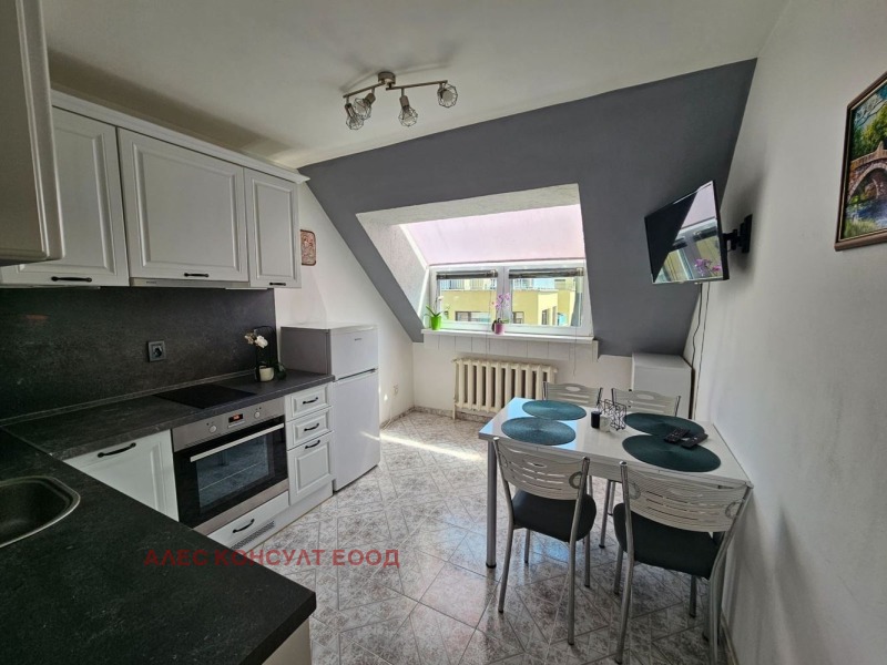 Под наем 2-СТАЕН, град София, Хладилника • 500 € / 977.91 лв. • 13470911 1 — Holmes.bg Под наем 2-СТАЕН, град София, Хладилника • 500 € / 977.91 лв. • 13470911 1