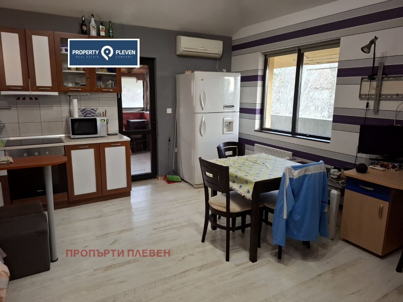 Под наем 2-СТАЕН, град Плевен, Широк център • 400 € / 782.33 лв. • 52797636 1 — Holmes.bg Под наем 2-СТАЕН, град Плевен, Широк център • 400 € / 782.33 лв. • 52797636 1