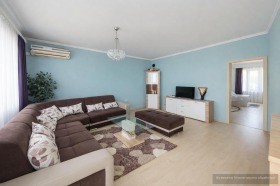 3-СТАЕН, 100 m2 - Holmes.bg 3-СТАЕН, 100 m2